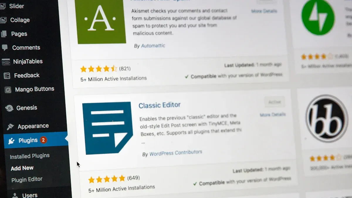 Top 11 Free Drag-and-Drop Website Builders for 2025